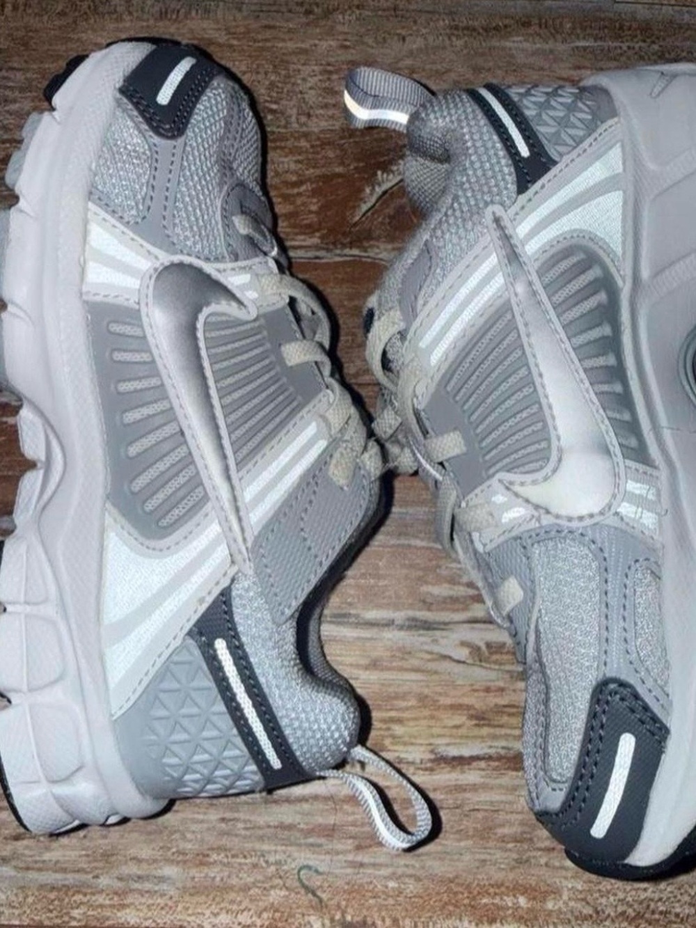 Nike Vomero 5